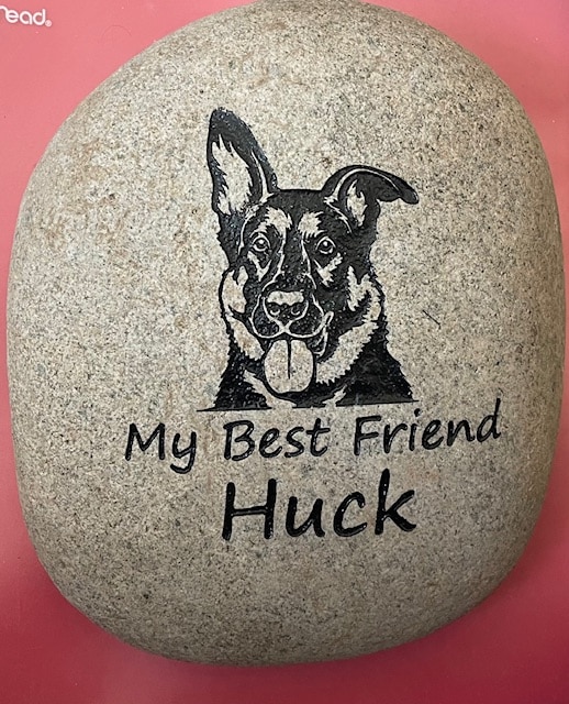 Engraved pet memorial that has text my best friend Huck. With custom dog graphic